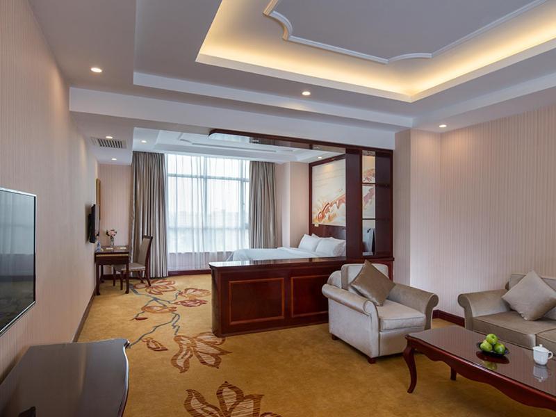 Vienna Hotel Dongguan Shi Εξωτερικό φωτογραφία